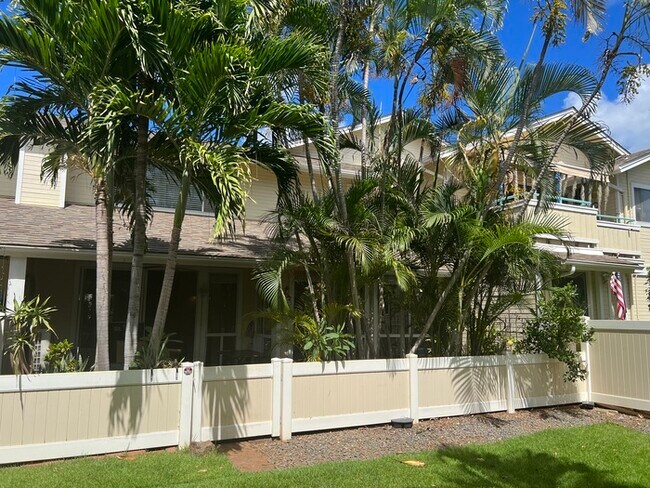 Building Photo - Spacious 3-Bedroom, 3-Bath Home in The Arbors