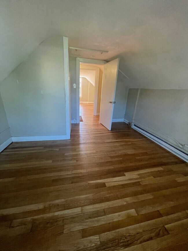 Building Photo - 296-298 Hurley Street