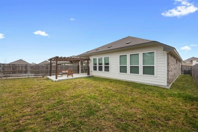 Building Photo - 166 Coronella Dr