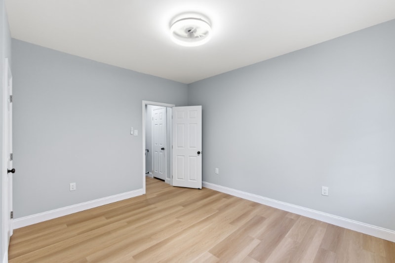 Building Photo - 2125 N 28th St