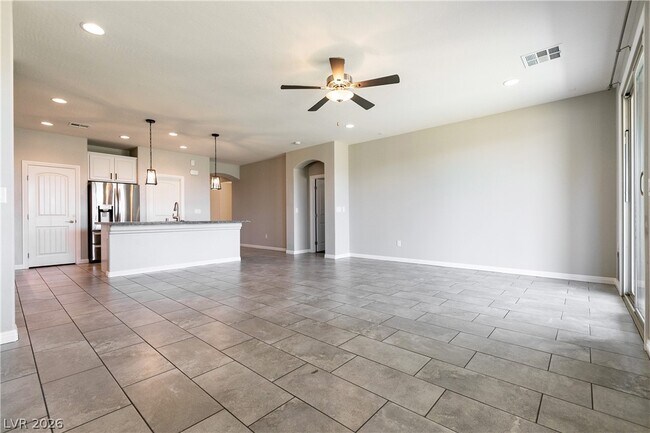 Building Photo - 5048 Royal Indigo St