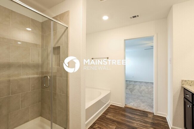 Building Photo - 4 Bedroom Pet-Friendly Home in New Braunfe...