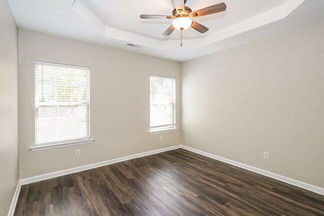 Building Photo - 542 Pippin Dr