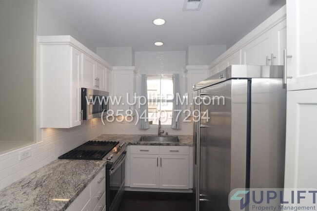 Building Photo - 2-Bed, 2-Bath Condo in the Heart of San El...