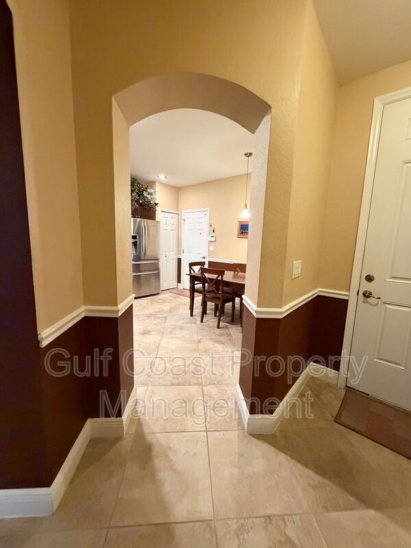 Building Photo - 17560 Brickstone Loop