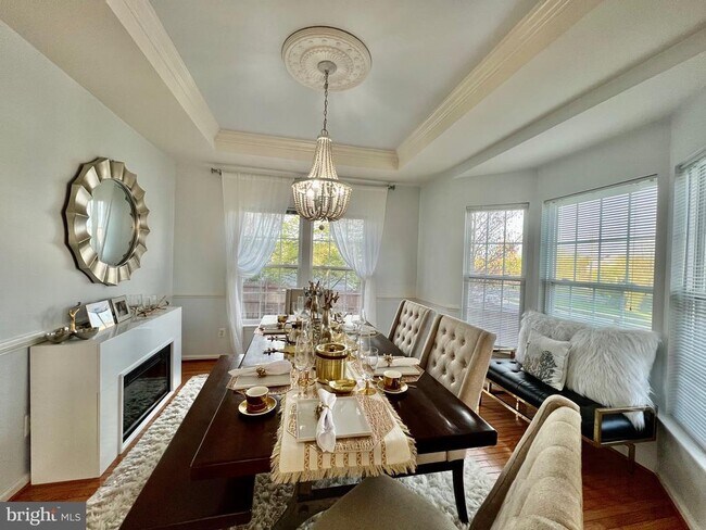 Building Photo - 15000 Onan Ct