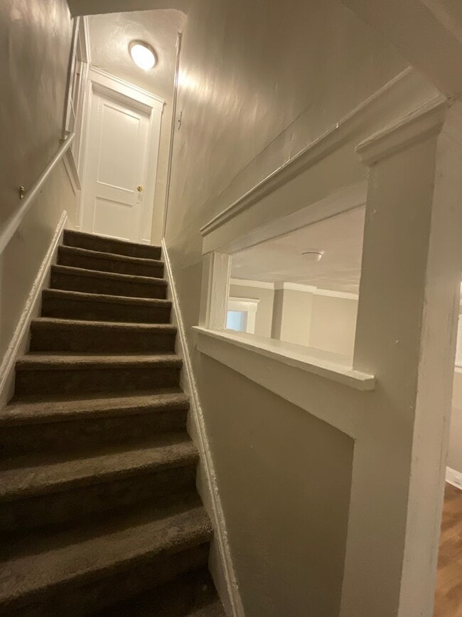 Building Photo - 2403 Mira Ct