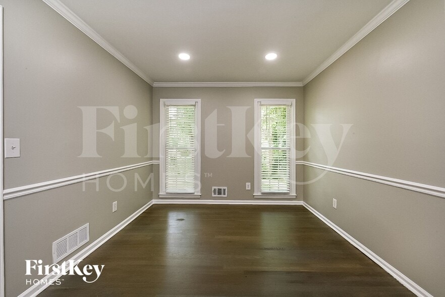 Building Photo - 1985 Wrights Way