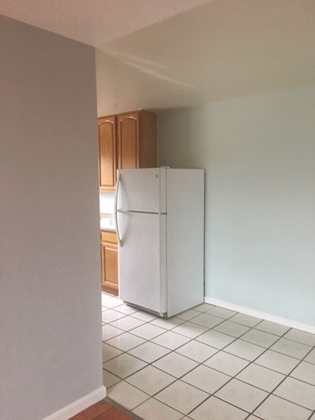 Building Photo - 1125 Lacey Ln