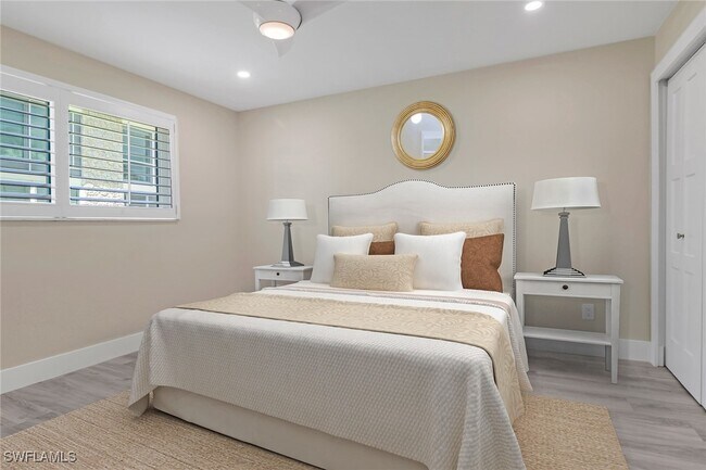 Building Photo - 2500 Gulf Shore Blvd N