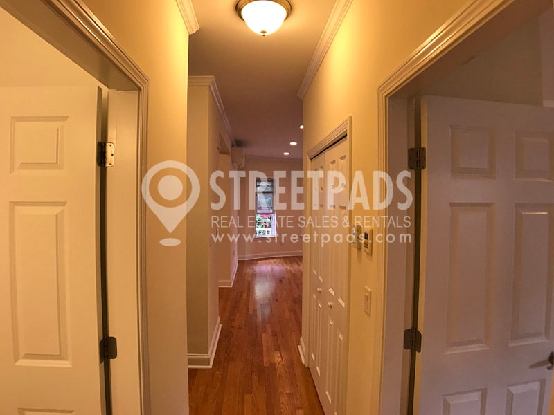 Building Photo - 1 Langdon Sq