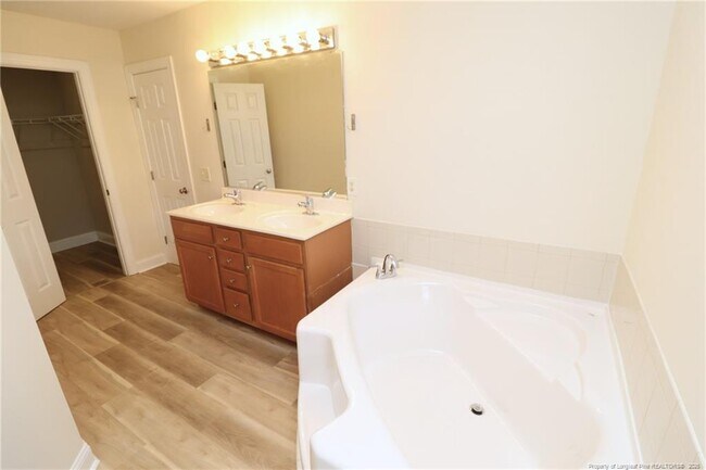 Building Photo - 125 Gremar Dr.