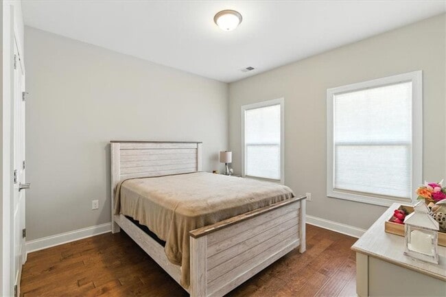 Building Photo - 3047 Patriot Square SW