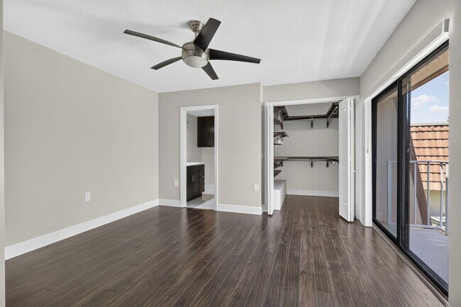 Building Photo - 846 Blue Ridge Cir