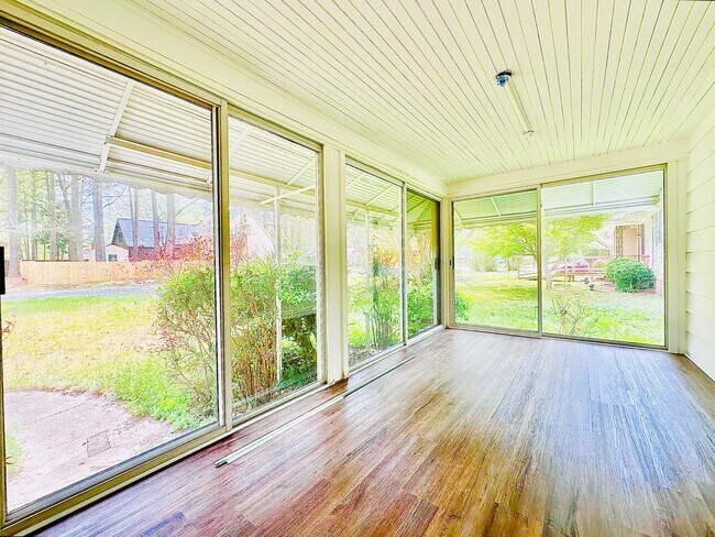 Building Photo - 3BR / 2BA Home in Durham