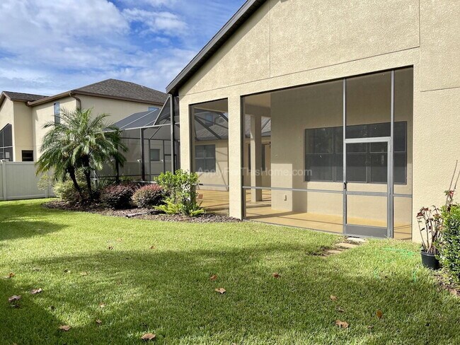 Building Photo - Single Family Dream Home in Gated Community