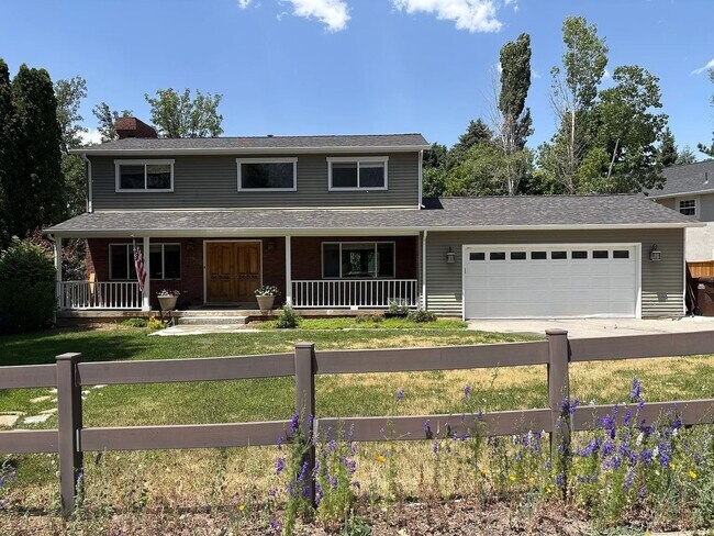 Primary Photo - 595 Mountainville Cir