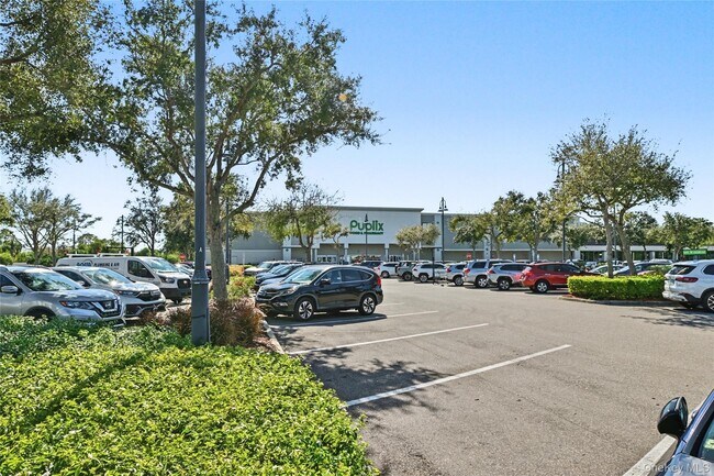 Building Photo - 5174 Northridge Rd