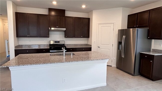 Building Photo - 10199 Glowing Amber St