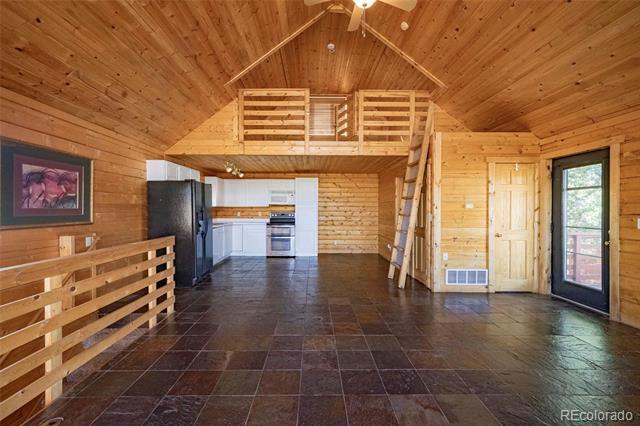 Building Photo - 246 Mount Guyot Cir