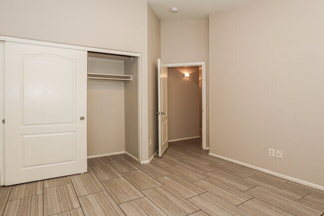 Building Photo - 16755 W Polk St