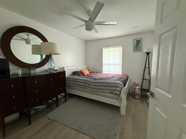 Building Photo - 9114 Villa Palma Ln