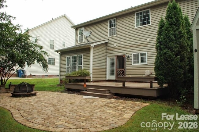 Building Photo - 10604 Quarrier Dr