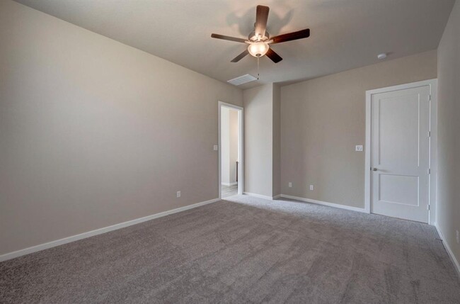 Building Photo - 4227 Maple Glen Dr
