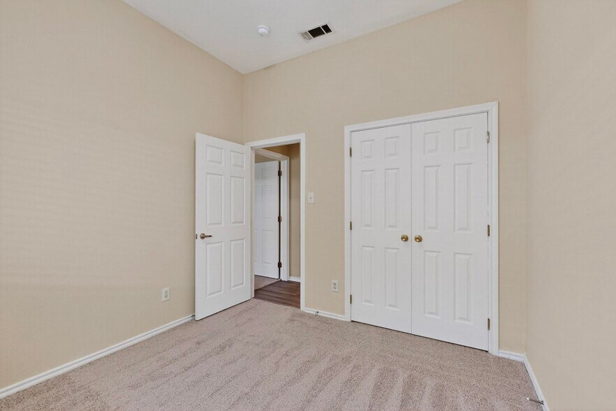 Building Photo - 4219 Osborn Rd