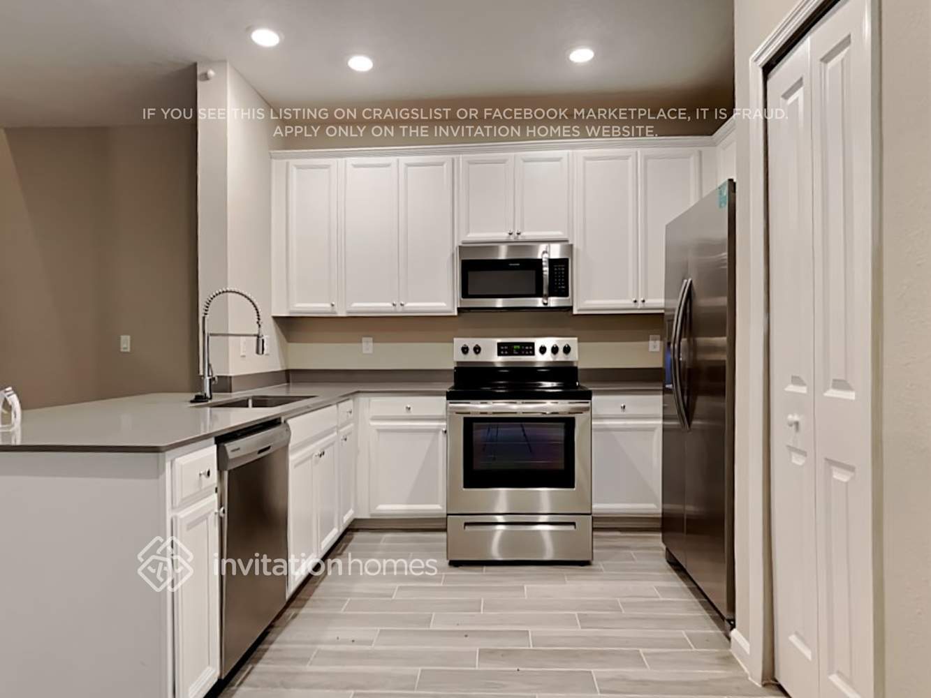 Building Photo - 647 Cherry Ridge Dr