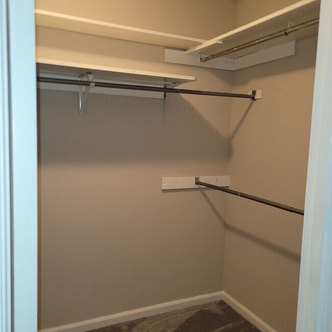 Building Photo - 3 br, 2.5 bath House - 14 Sorento Blvd.