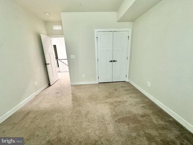 Building Photo - 24706 Pantzlaff Farm Terrace