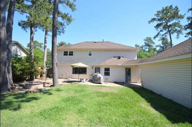 Building Photo - 4107 Cypress Lake Dr