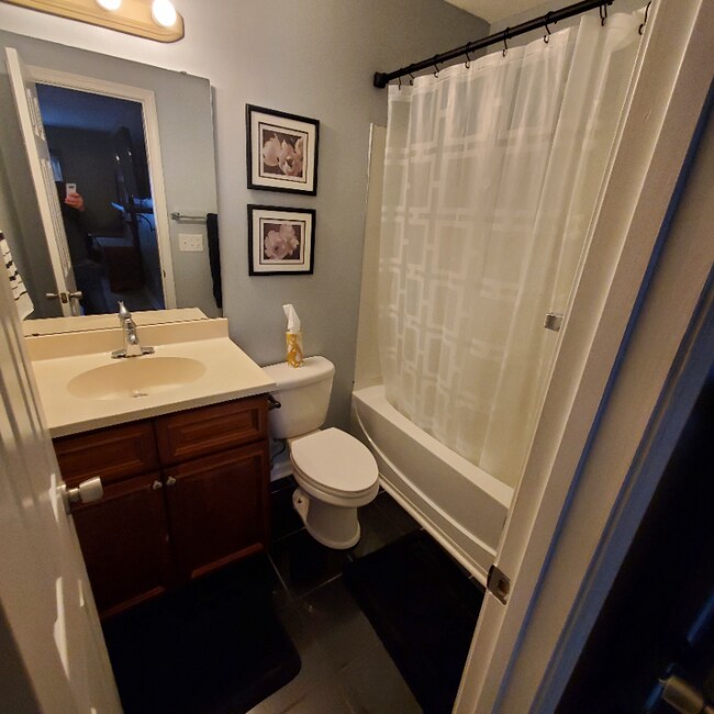 Building Photo - 1421 Turkey Ridge Rd