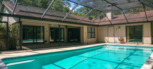 Building Photo - **4431 NW 53rd Street (Huntington)