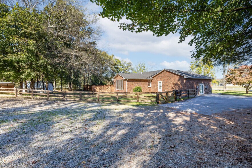 The backyard is a sanctuary from the hustle and bustle of life. - 8171 Horton Hwy
