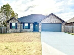 Building Photo - 1764 Charismatic Dr