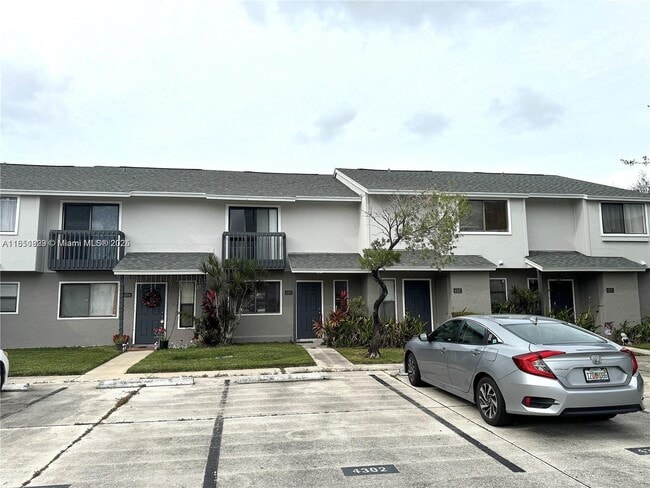 Building Photo - 4303 Inlet Cir