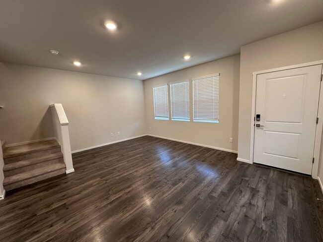 Building Photo - Charming 4 bdrm 2.5 ba in Vancouver, WA