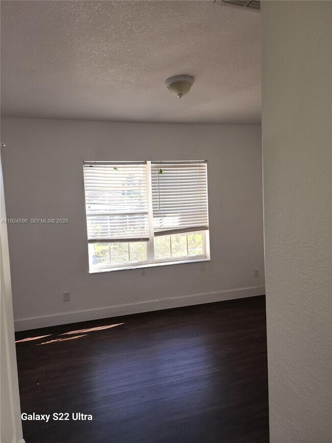 Building Photo - 2802 Quiet Water Trail