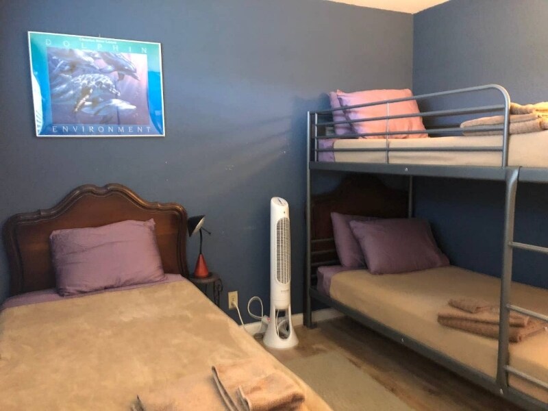 Building Photo - 1092 Keldon Dr