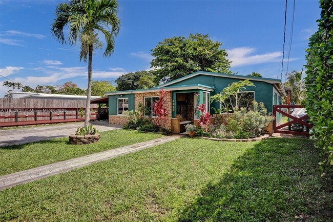 Building Photo - 7245 S Waterway Dr