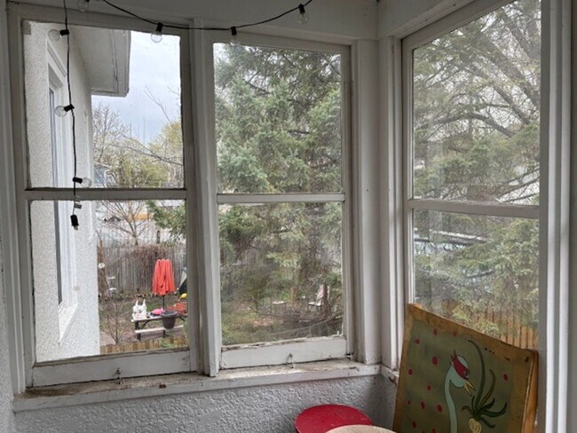 Building Photo - 2739 Buchanan St NE