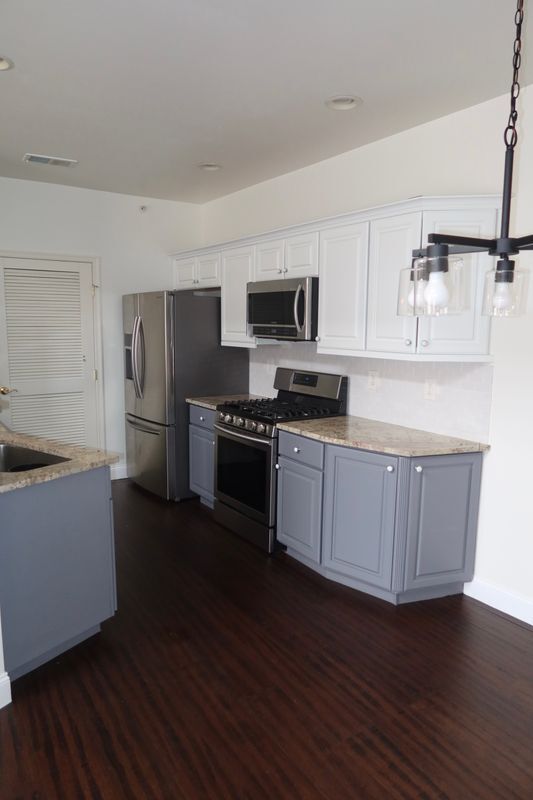 Building Photo - 610 Prestwick Dr