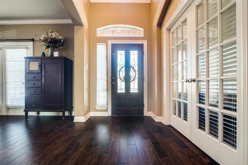 Building Photo - 905 High Meadow Rd