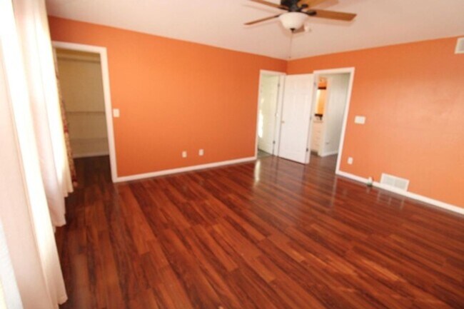 Building Photo - 4848 S Elk Ct