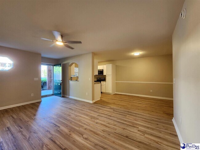 Building Photo - 1253 Vía Ponticello