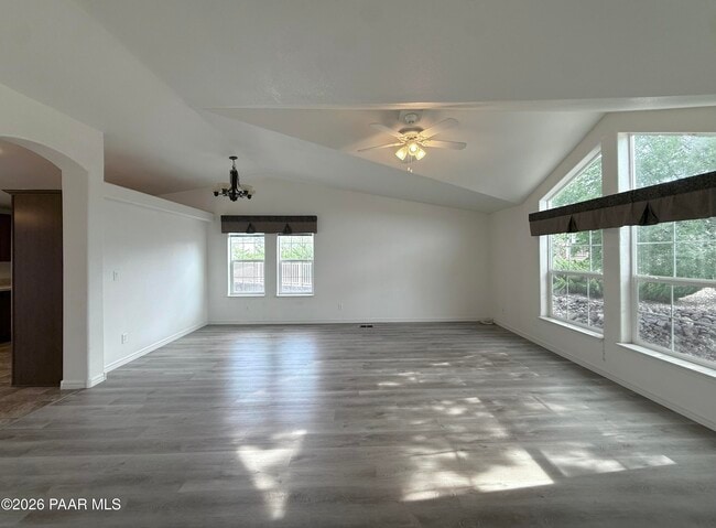 Building Photo - 2828 Jerry St