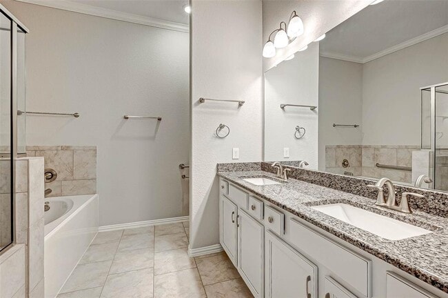 Building Photo - 15526 Atwood Bay Trl