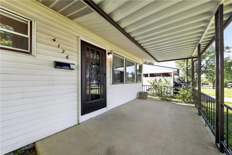 Building Photo - 4176 Mapleleaf Dr